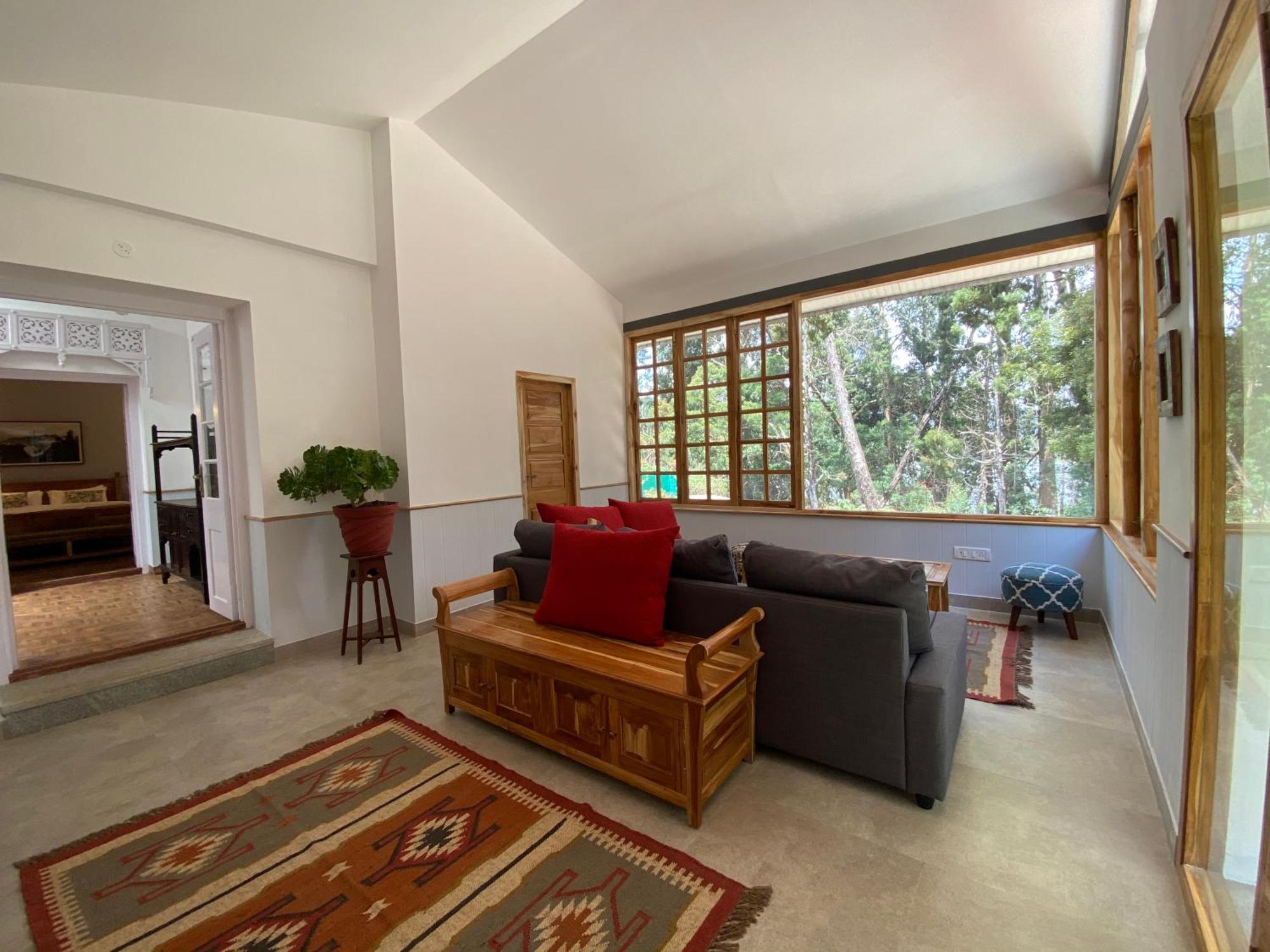Saffronstays Dunnottar North By Kodai Lake- A 2-Bdr Villa Kodaikanal Exterior photo